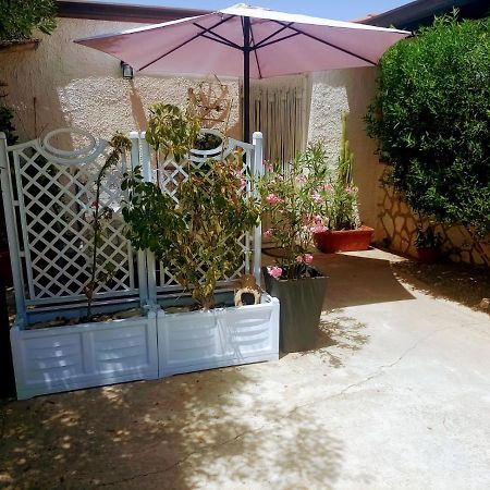 מלון אלקאמו Casa Degli Oleandri מראה חיצוני תמונה
